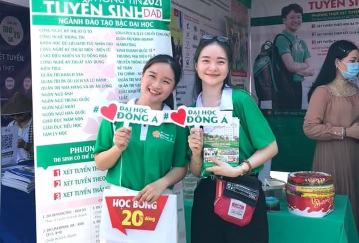 Cách ghi phiếu đăng ký dự thi tốt nghiệp THPT và xét tuyển Đại học 2021